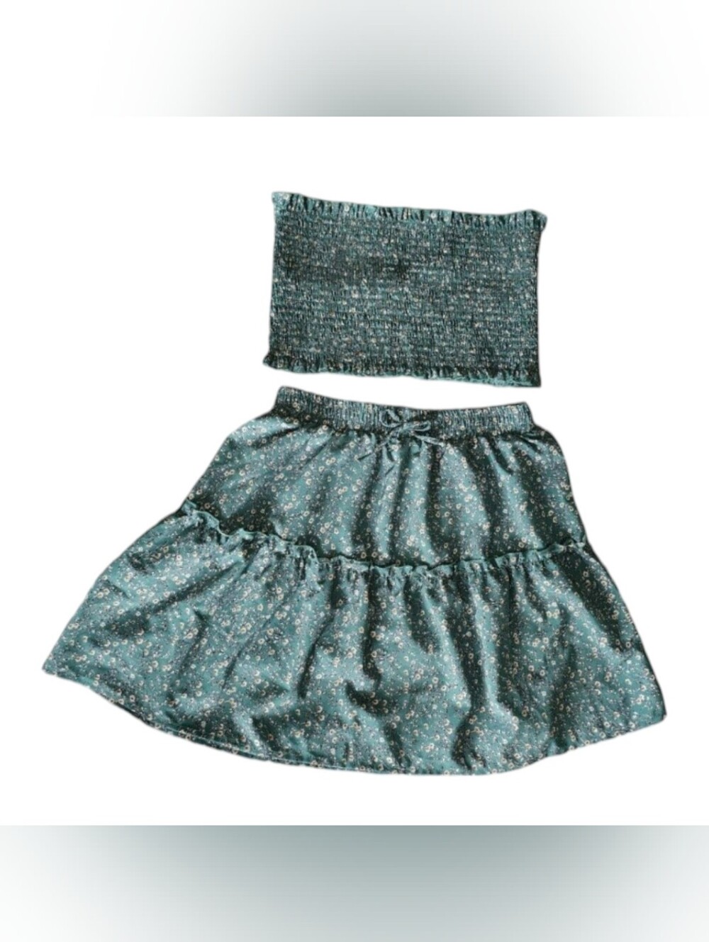 Two-Piece Floral Tube Top and Tiered Skirt Set - Size: medium